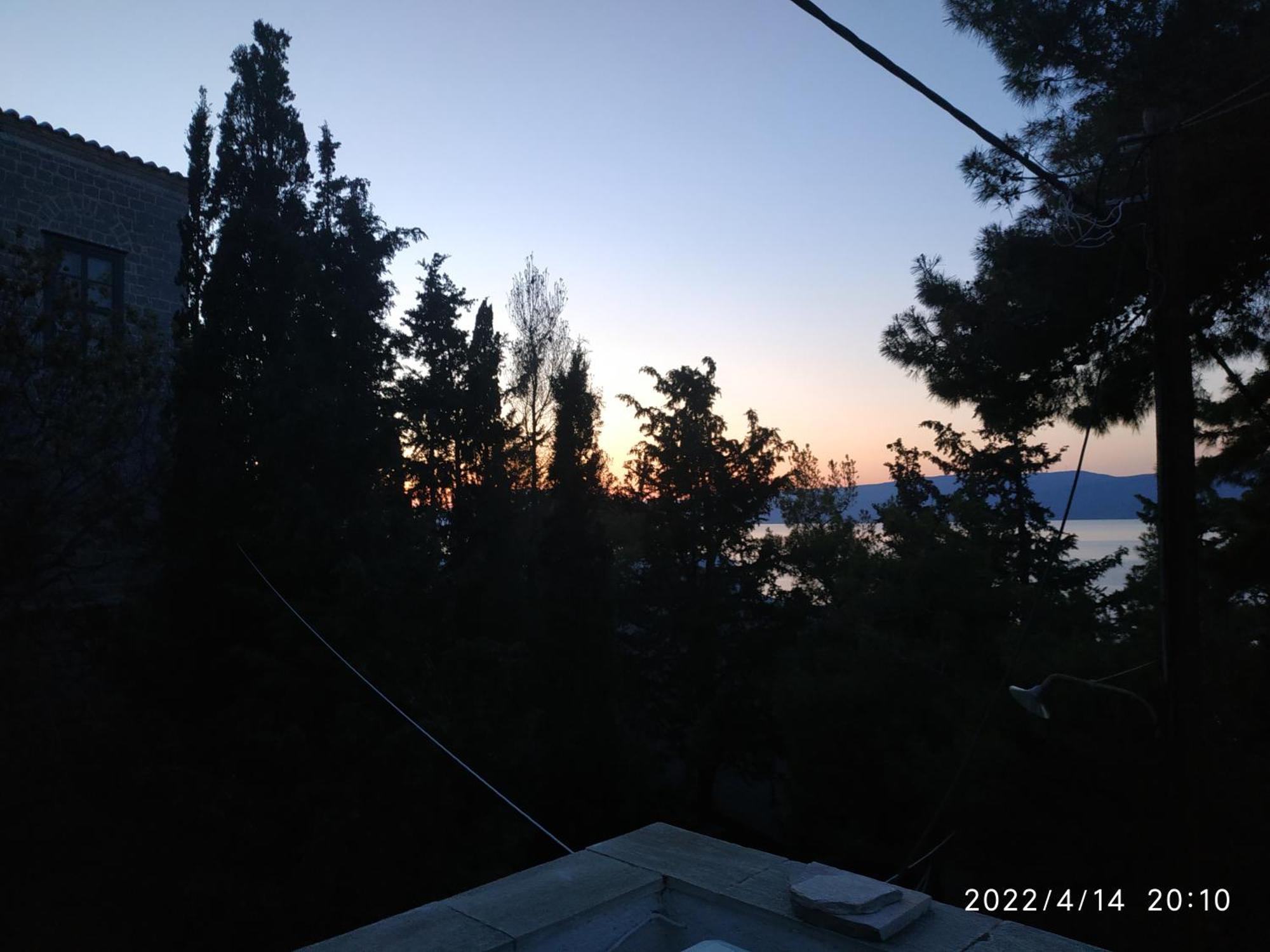 Pine Trees And Sea View Houses In Hydra - Daphne, Chloe, Myrto, Eleni Bilik gambar